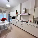 Modern River House Apartman Firenze
