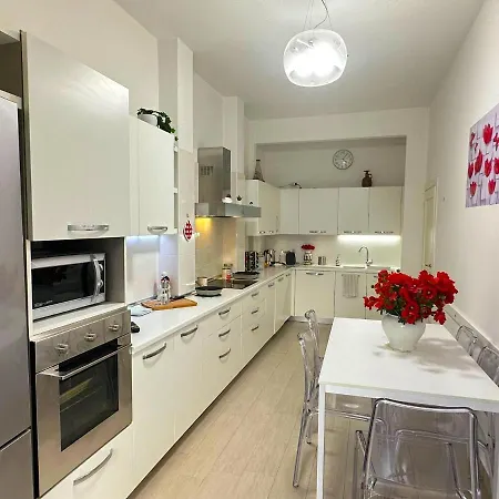 Modern River House Apartamento *