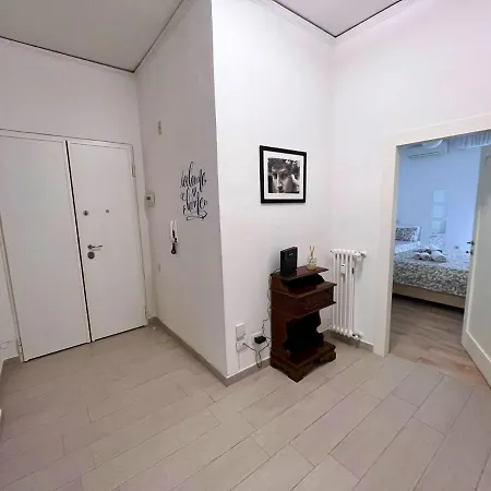 Apartment Modern River House Florenz