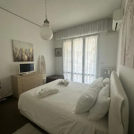 Apartment Modern River House Florenz